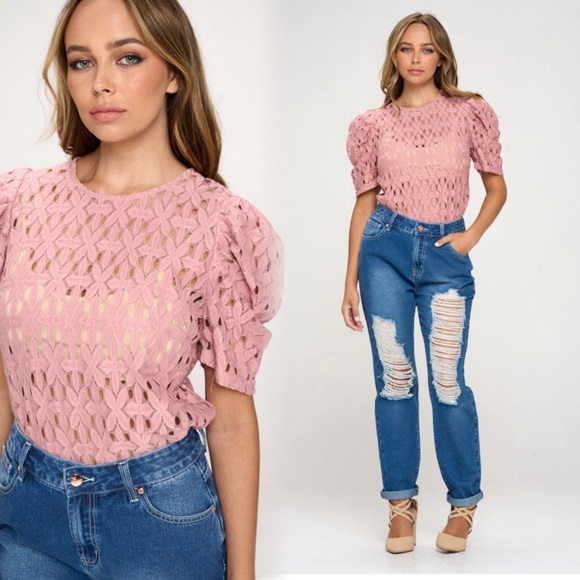 Pink embroidered puff sleeve top - Picture 3 of 9